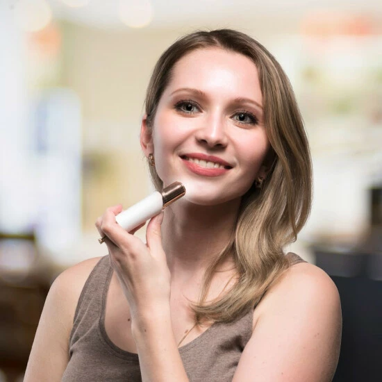 Geniu Tv Trimmer ???? Glättebürste 8 Teile Inkl. Flawles Simply Straight 6 Geniu Tv Trimmer ???? Glättebürste 8 Teile Inkl. Flawles Simply Straight – Bild 4